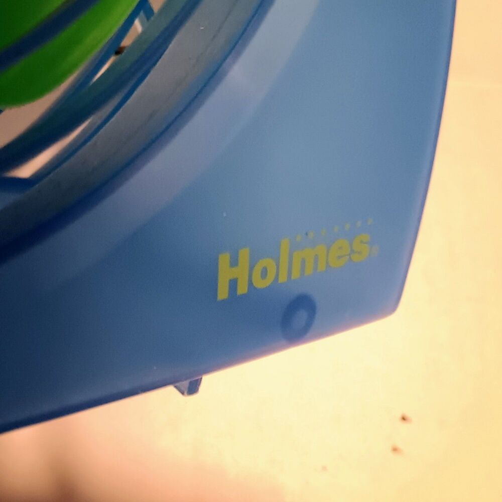 Vintage Holmes Tropicool Translucent Desk Fan-1997-2 Speed Motor-Tested/Working - Picture 9 of 11